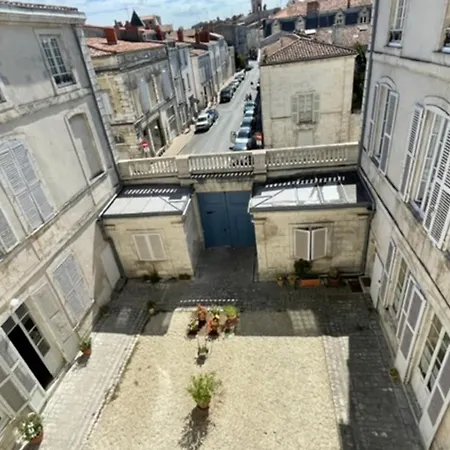 Lägenhet Charming 80m Near The Old Port! *
